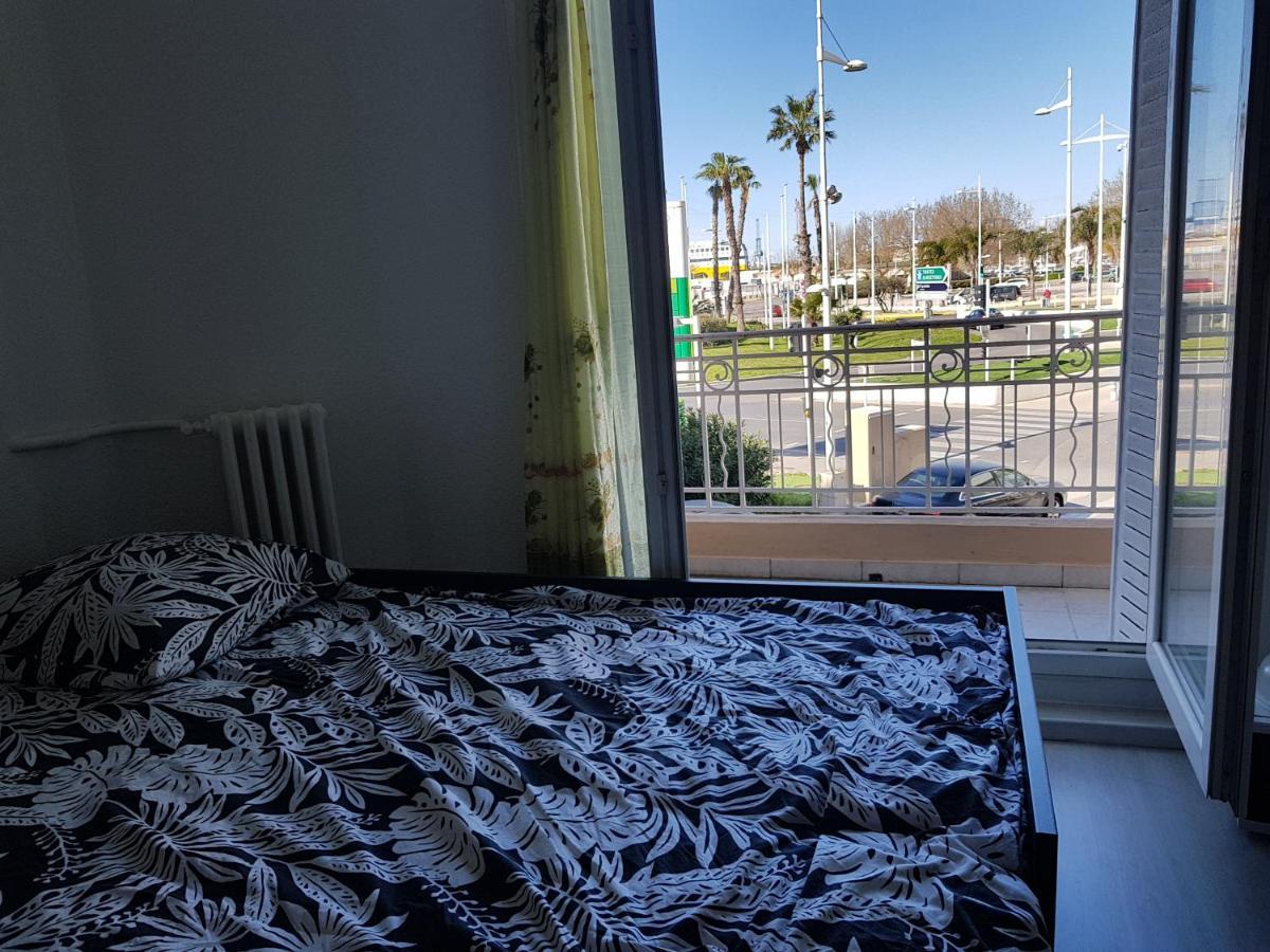 Studio With Sea View For 2 People Tolone Esterno foto