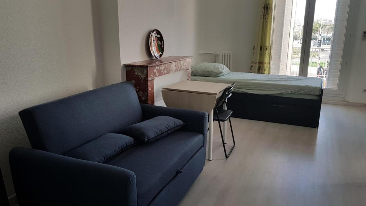 Studio With Sea View For 2 People Tolone Esterno foto