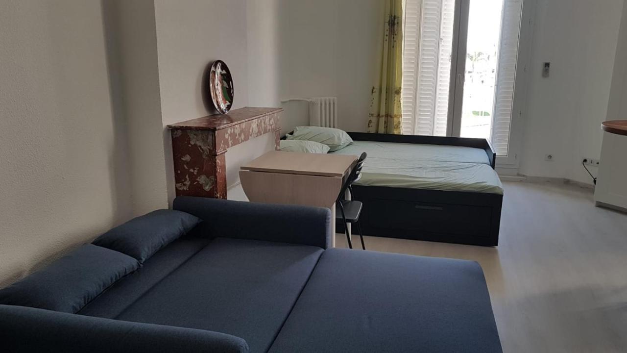 Studio With Sea View For 2 People Tolone Esterno foto